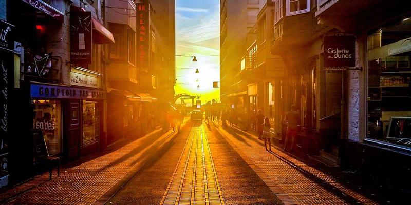 神经扣微型化设计挑战：医用材料如何平衡功能与植入创伤