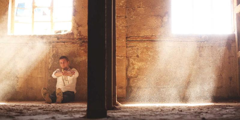 神经扣技术突破：实时监测神经信号与癫痫预警的医疗器械新纪元